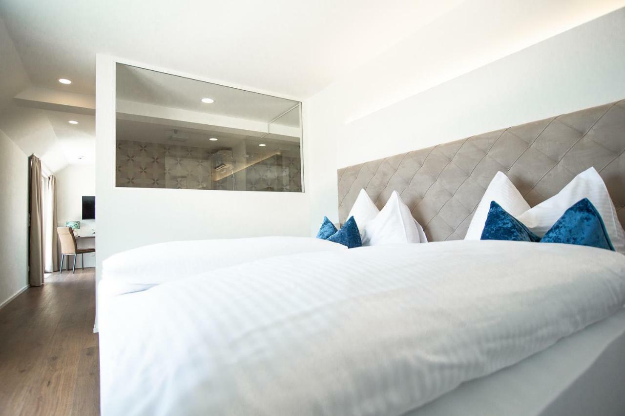 Hotel Weiss Munderfing Eksteriør billede